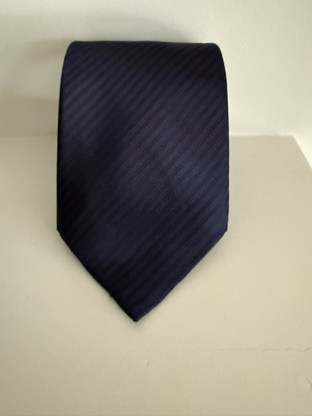 Arrow Deep Navy Diagonal Stripe Men's Tie